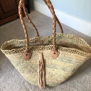 Cutest straw bag! Brand new!